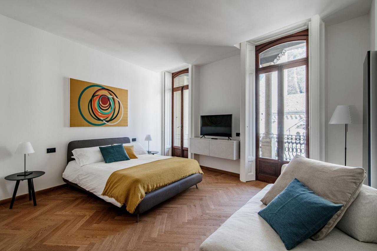 Dome'S Charme - The House Of Travelers Apartment โกโม ภายนอก รูปภาพ