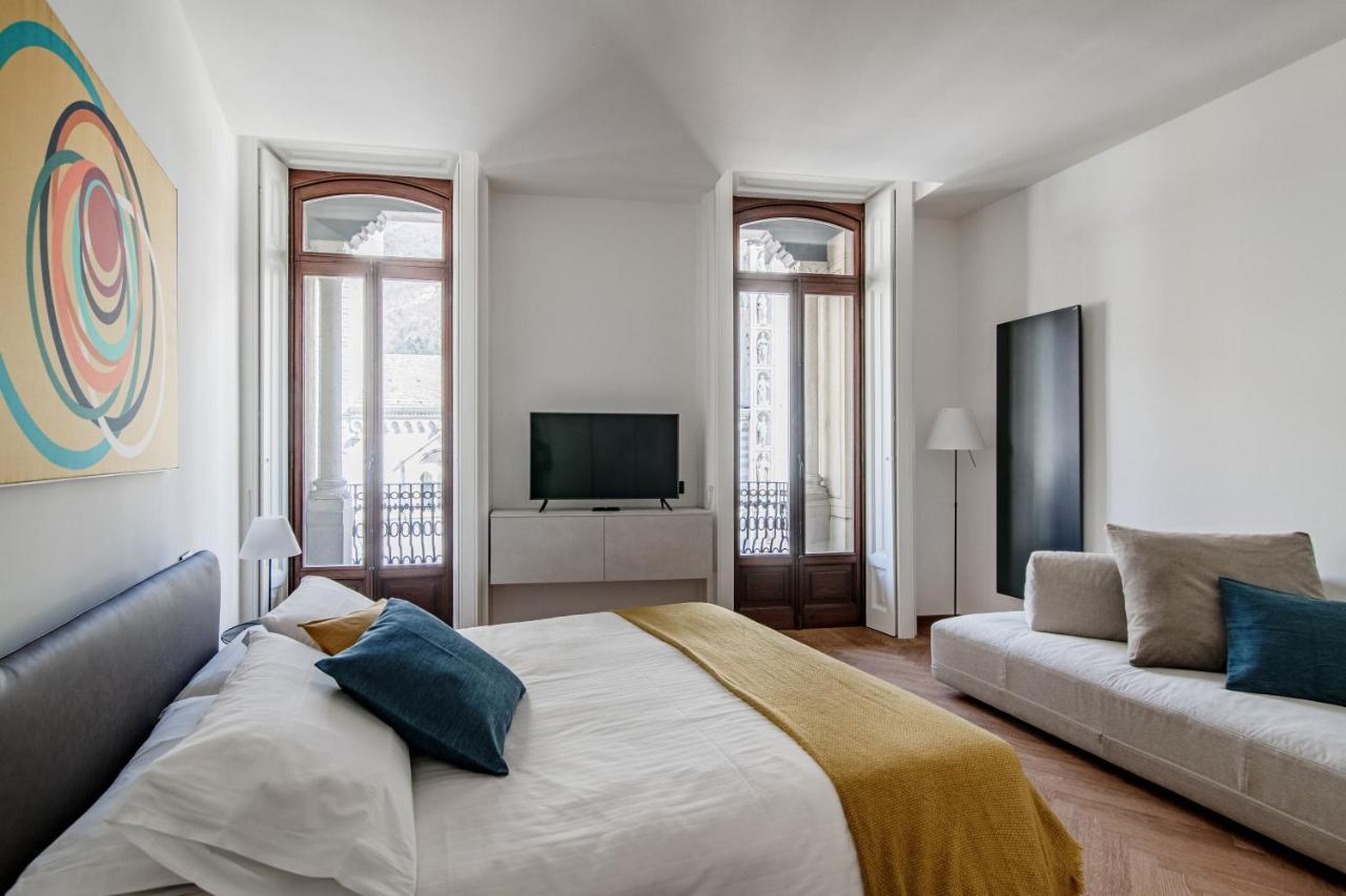 Dome'S Charme - The House Of Travelers Apartment โกโม ภายนอก รูปภาพ