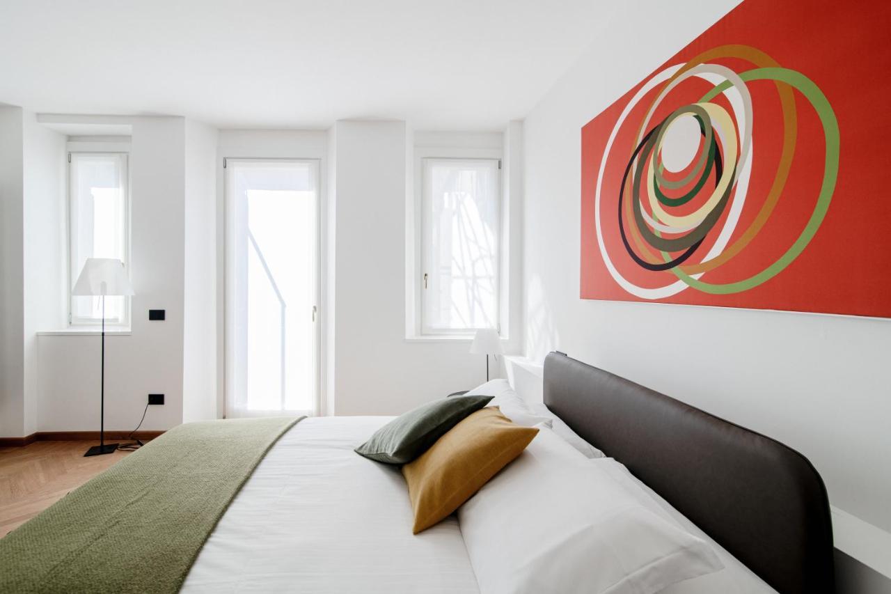 Dome'S Charme - The House Of Travelers Apartment โกโม ภายนอก รูปภาพ